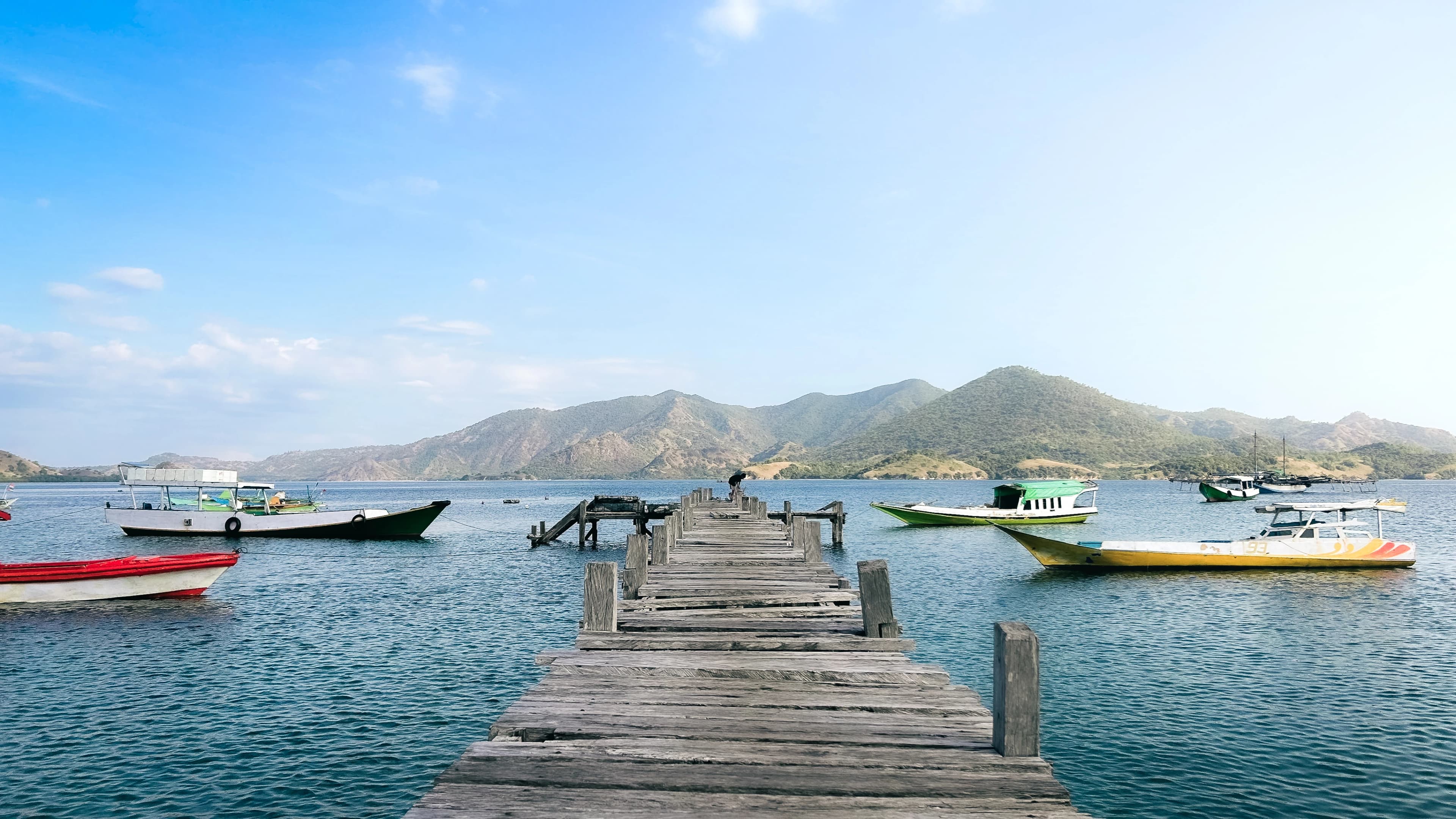 Pantai tersembunyi